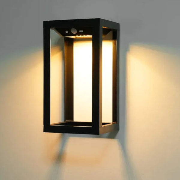 Outdoor Wall Lamp