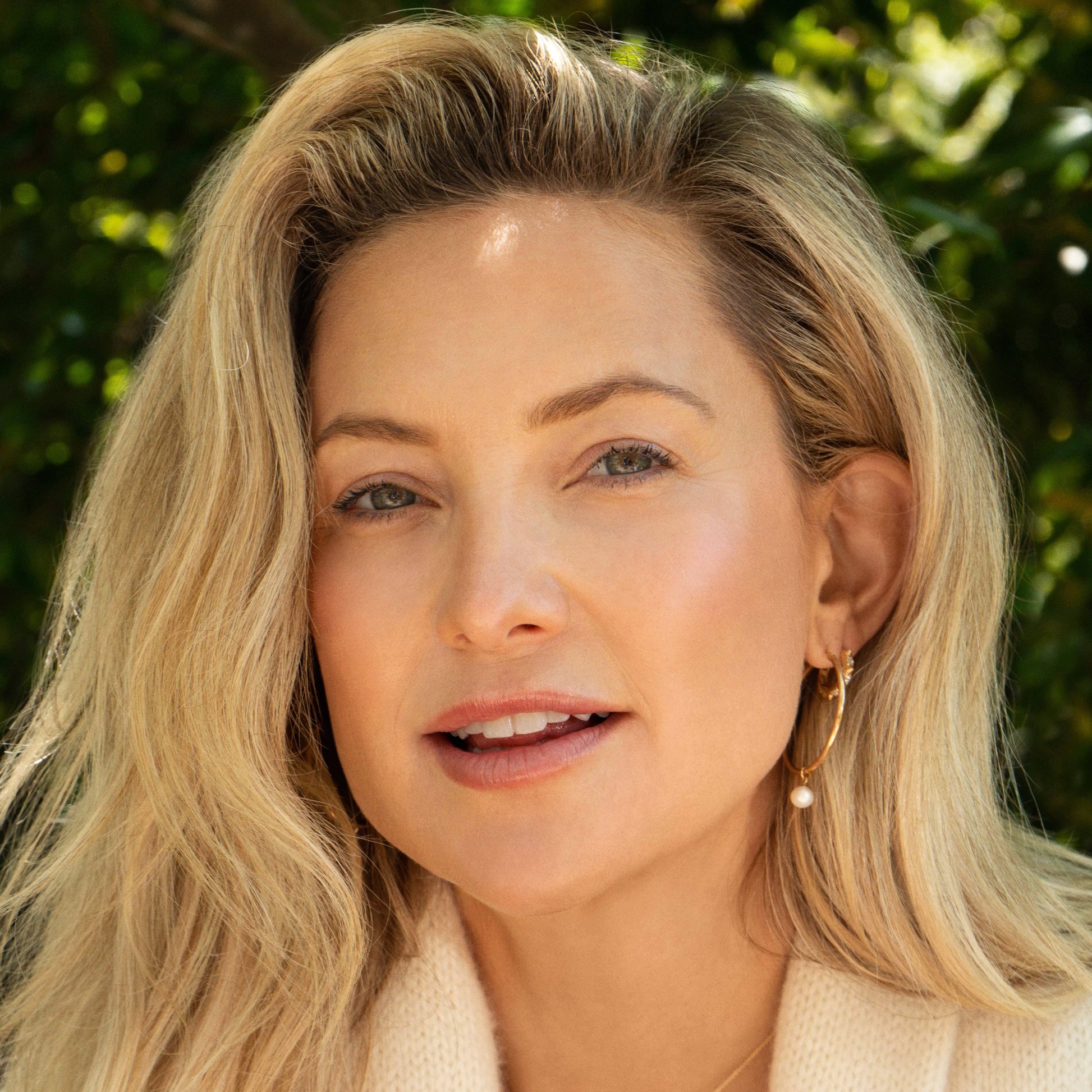 Kate Hudson's Mini Kit - Skincare Essentials (Travel-Size) - by Symbiome