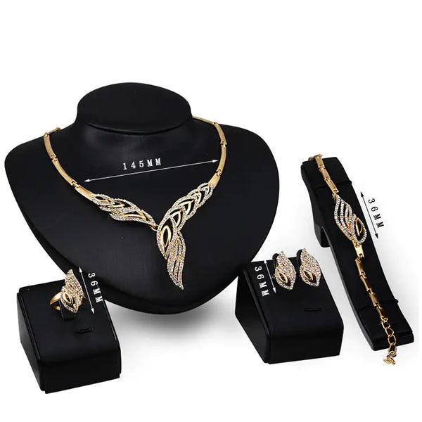 Gold Indian Luxury Jewelry Set