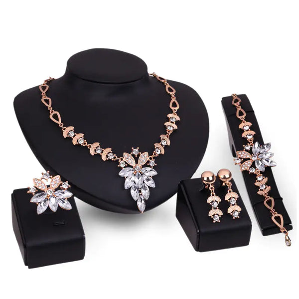 Gold Indian Luxury Jewelry Set